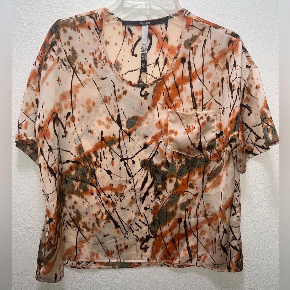 Kenzie Fresh Lightweight Top in excellent condition